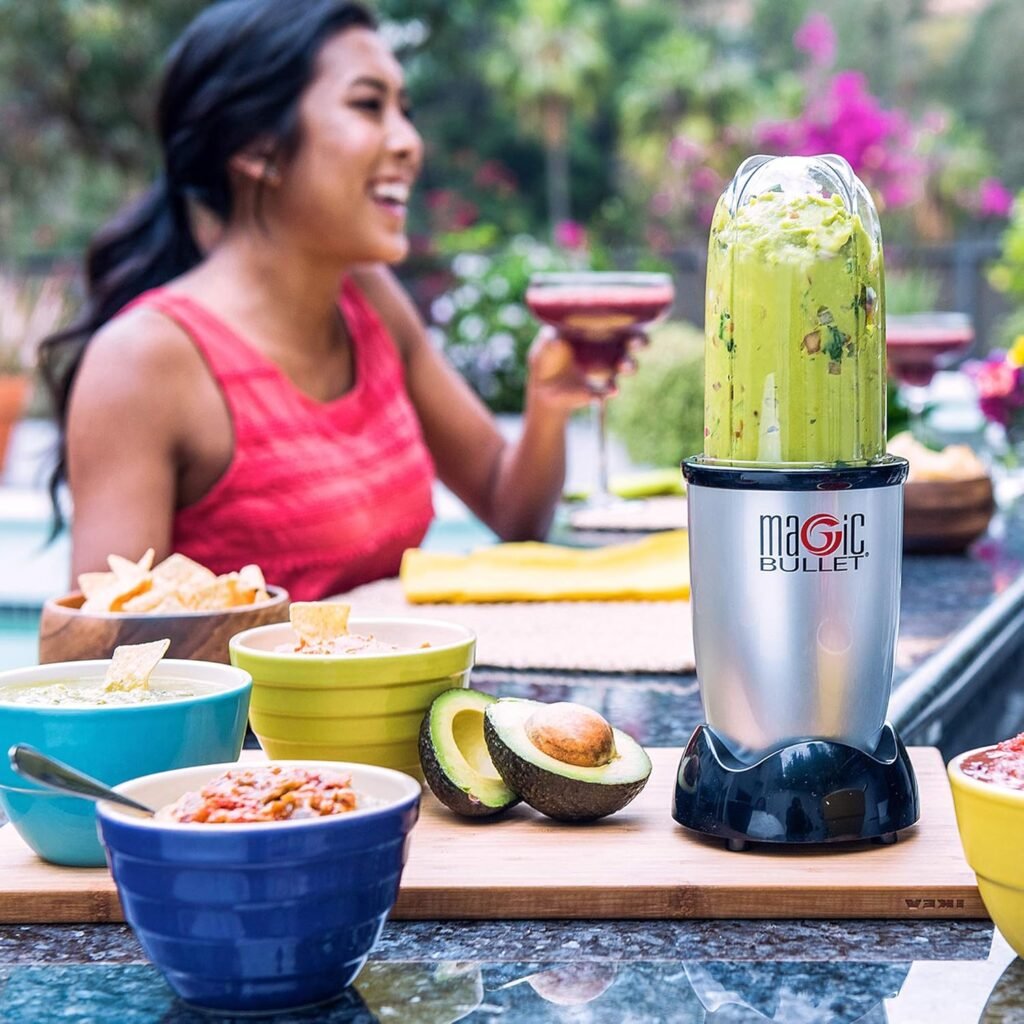 Frullatore Nutribullet (Magic Bullet) MBR-0328 - Frullatore compatto da 0,53 l, veloce e potente per frullati di frutta e verdura. Senza BPA, 200 W, con ricettario spagnolo e lavabile in lavastoviglie. Colore: Grigio.