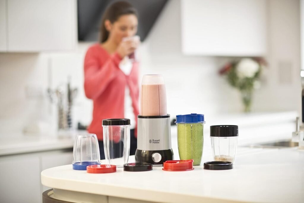 Frullatore elettrico Smoothie Russell Hobbs 23180-56 - Robot da cucina multifunzione con 5 contenitori senza BPA lavabili in lavastoviglie. Motore da 0,9 HP, 22.000 giri-min.
