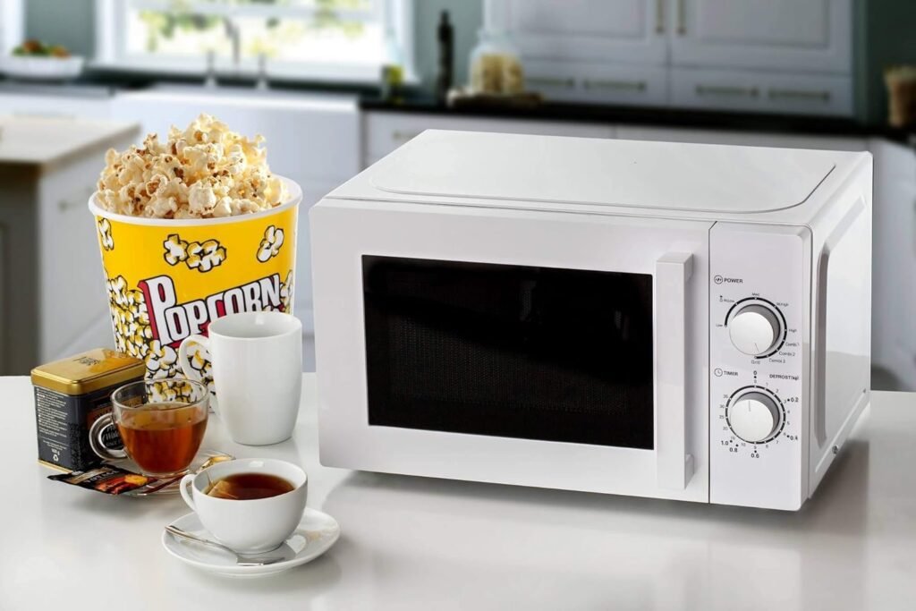 Forno a Microonde Combinato Ariete 952 con Grill - Bianco - 1000 Watt - 20 Litri - 5 Livelli di Potenza - 3 Funzioni Combinate. Acquista ora!