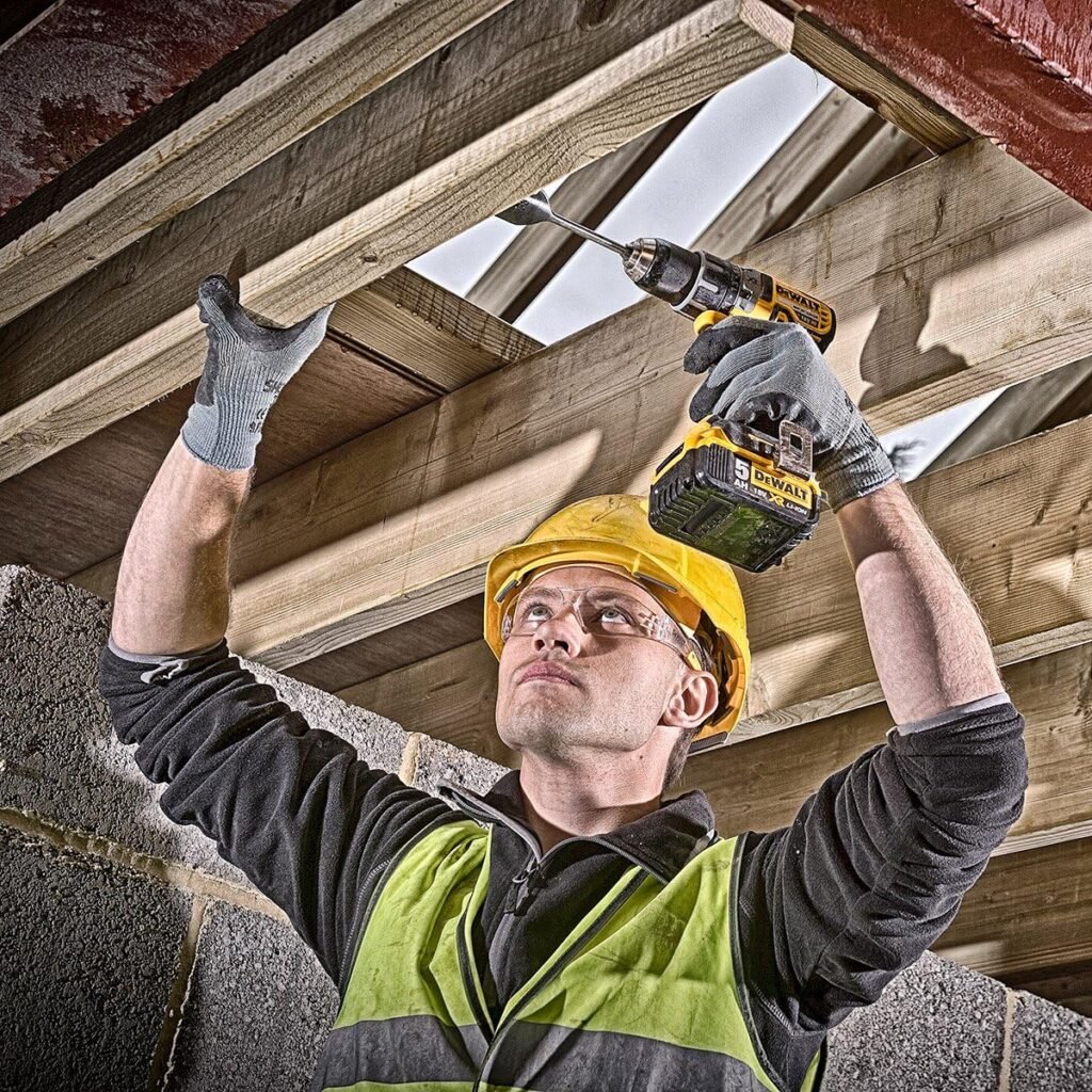 DEWALT TRAPANI AVVITATORI - 2 VELOCITA’ 18V MOTORE BRUSHLESS Mandrino autoserrante 1.5-13mm, DCD791P2-QW. Acquista ora il trapano avvitatore DEWALT con motore brushless e 2 velocità da 18V. Ideale per lavori di precisione grazie al mandrino autoserrante da 1.5-13mm.