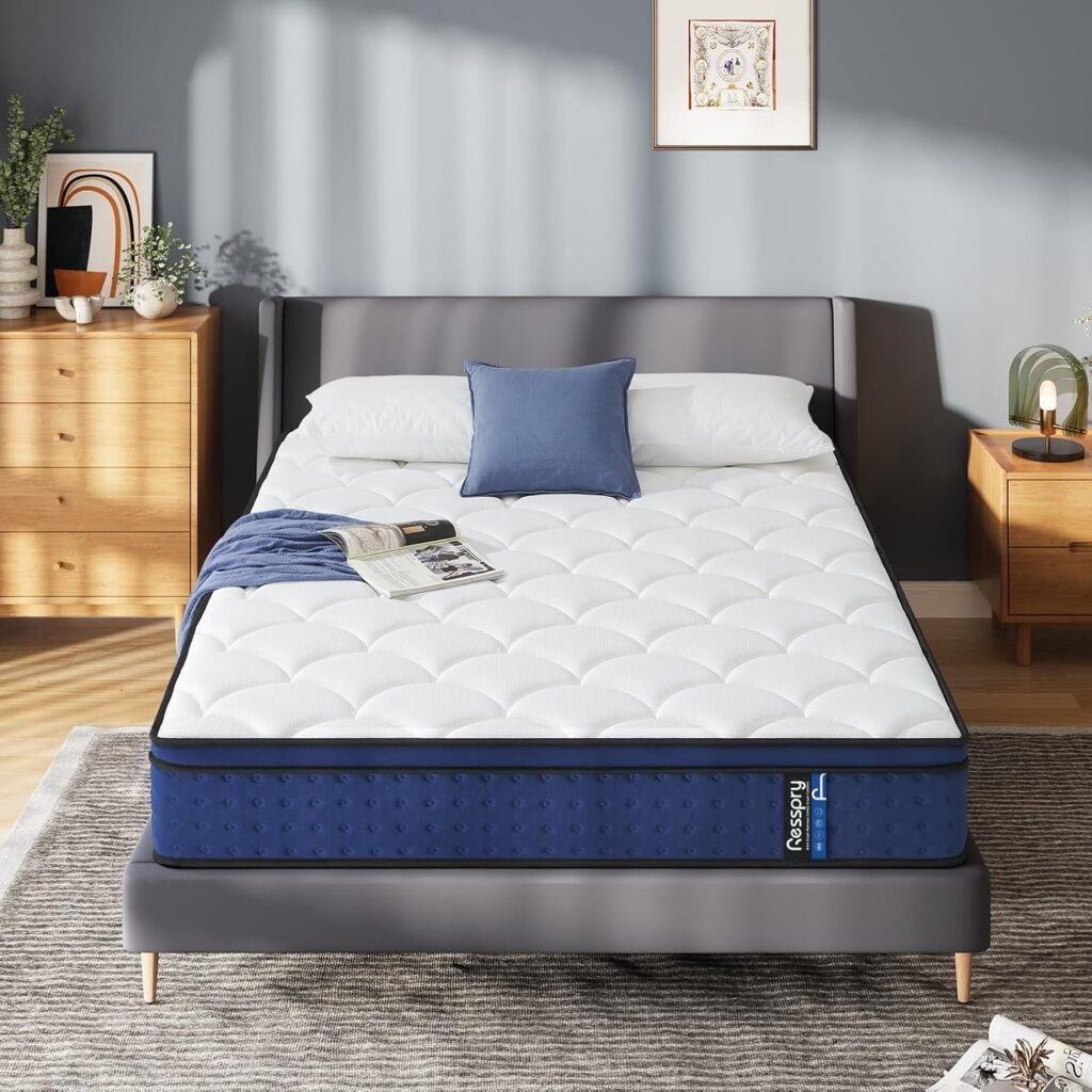 Materasso matrimoniale piccolo Resspry: ibrido da 25,4 cm con schiuma traspirante e molle insacchettate. Perfetto per alleviare la pressione e garantire un sostegno medio-rigido. Adatto per letti matrimoniali di dimensioni ridotte.