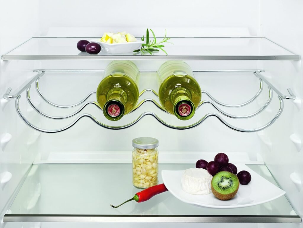 Frigorifero AEG-Electrolux SANTO S53630CSW2: combinazione con classe di efficienza energetica A+++, altezza di 184,5 cm e consumo annuale di 161 kWh. Riduci al minimo le interruzioni grazie alla sua rapidità.