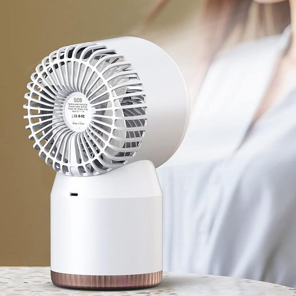 Condizionatore d'Aria per Auto, Mini Ventola di Raffreddamento USB Portatile Bianca Umidificazione a spruzzo Mini Ventola del condizionatore d'Aria a Quattro velocità silenziosa, Ventola di raffreddamento personale per il tuo comfort in viaggio.