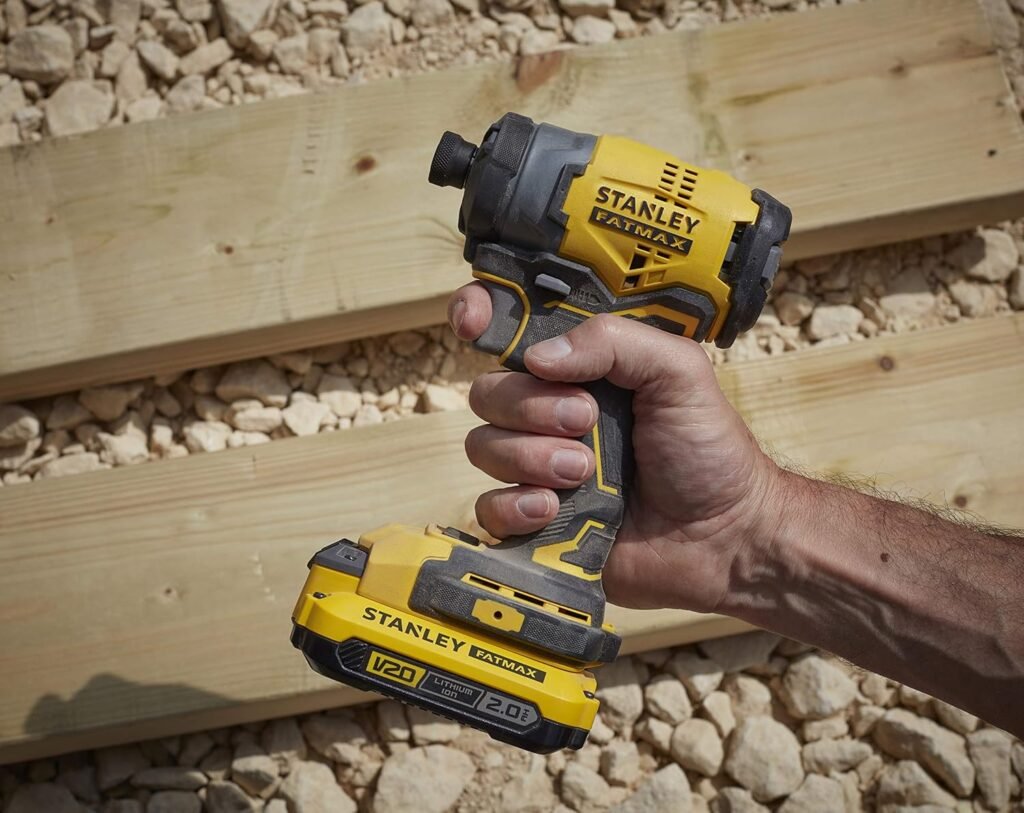 Avvitatore ad impulsi STANLEY FATMAX SFMCF810B-XJ, 18 V - Acquista ora!