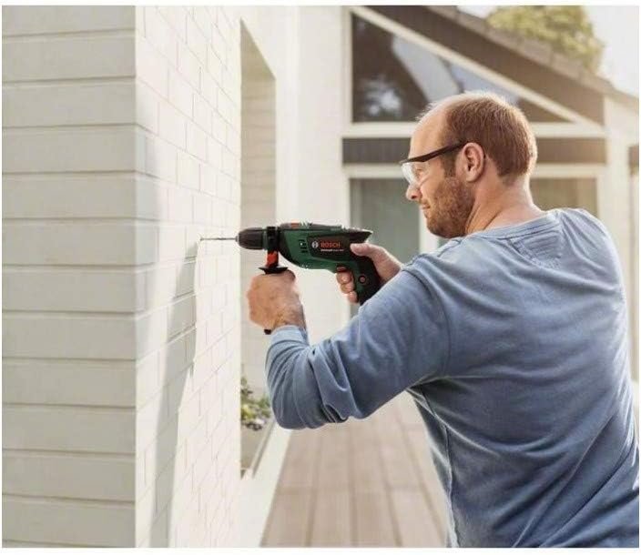 Bosch trapano a percussione UniversalImpact, 800 watt, valigetta - Trapano potente e versatile per ogni esigenza di lavorazione a percussione. Acquista ora e ottieni la tua valigetta inclusa per un trasporto comodo e sicuro.